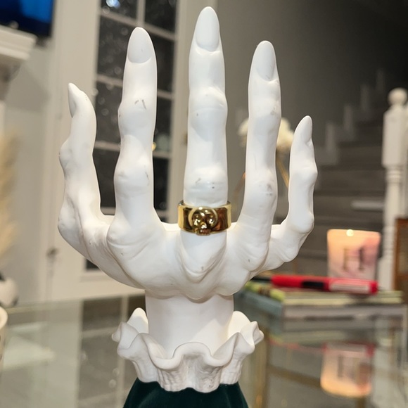 NWT Bath & Body Works Halloween Witches Hand Single Wick Pedestal Candle Holder - Picture 3 of 7